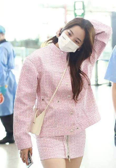 显得|近期女明星显胖造型盘点：杨幂、杨采钰、吴宣仪