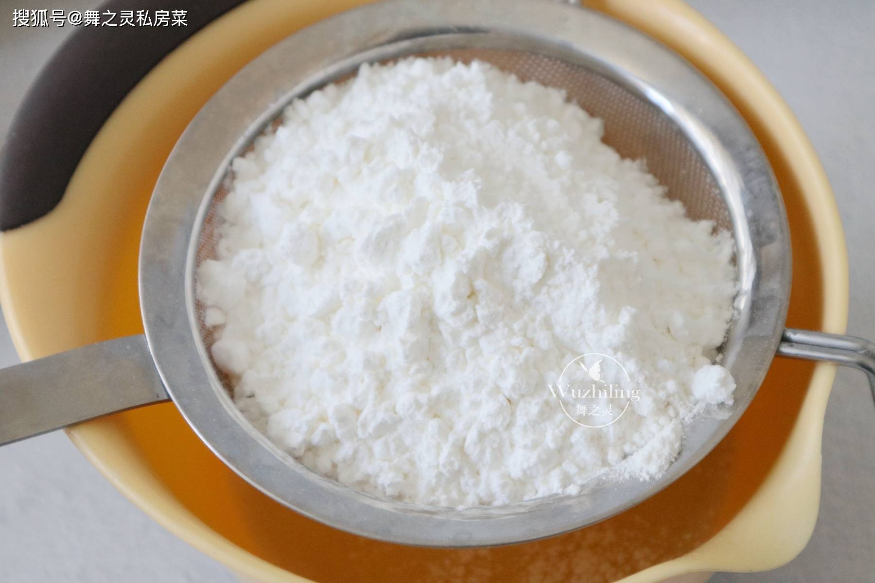 5分鍾懶人早餐，攪拌好烙上幾分鍾，全家人早餐有著落了 搞笑整蠱 第6张