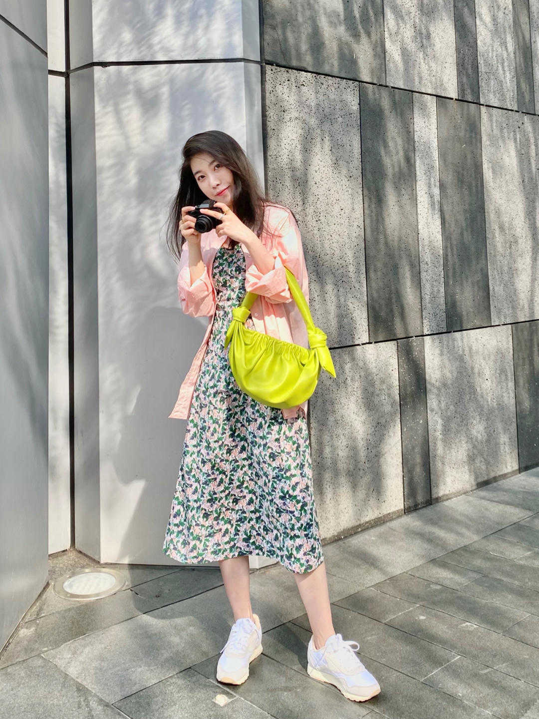 设计|终于找到韩系受欢迎的原因了，原来做到配色上的优势，简约又时尚