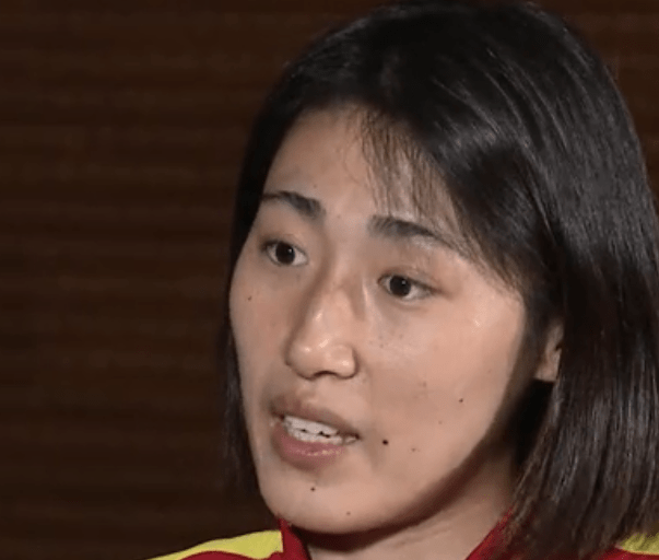 为中国女足加油打气,成为目前阶段,球迷唯一可以做的事情;无论,唐佳丽