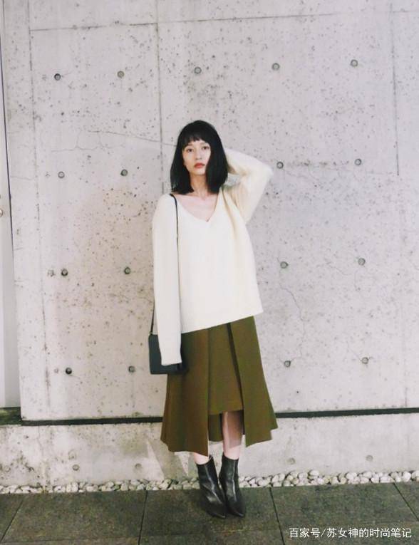 裙子|35岁女人穿搭要重新定位，早夏穿这6条裙子，减龄还能保持少女感