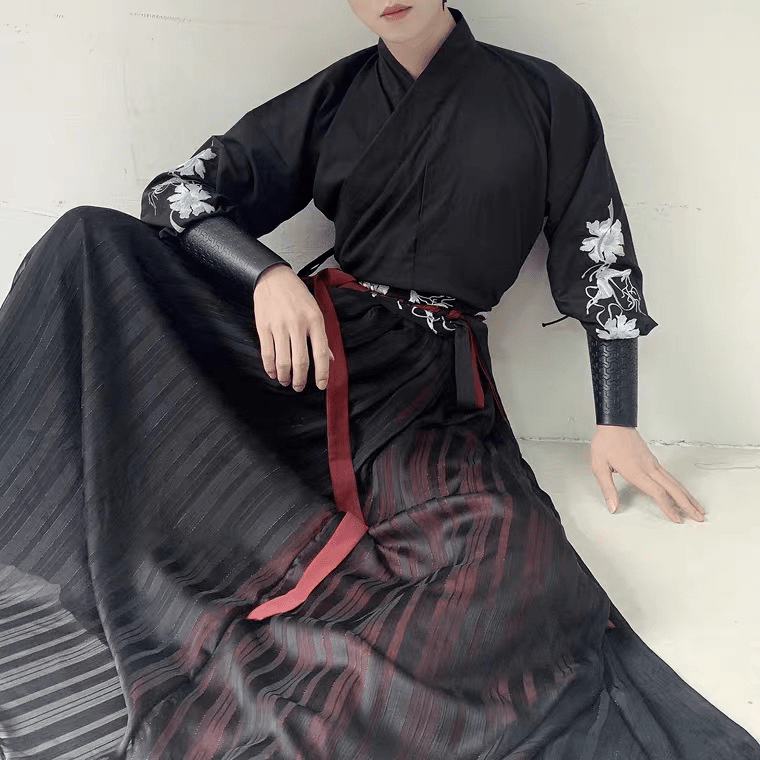 颜色|还说没有适合男孩子的汉服？快来看看有没有让你心动的！