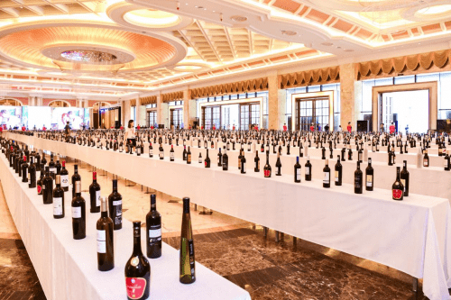 全球|2021中国葡萄酒大会主题确定为复苏之约全球葡萄酒市场大变局