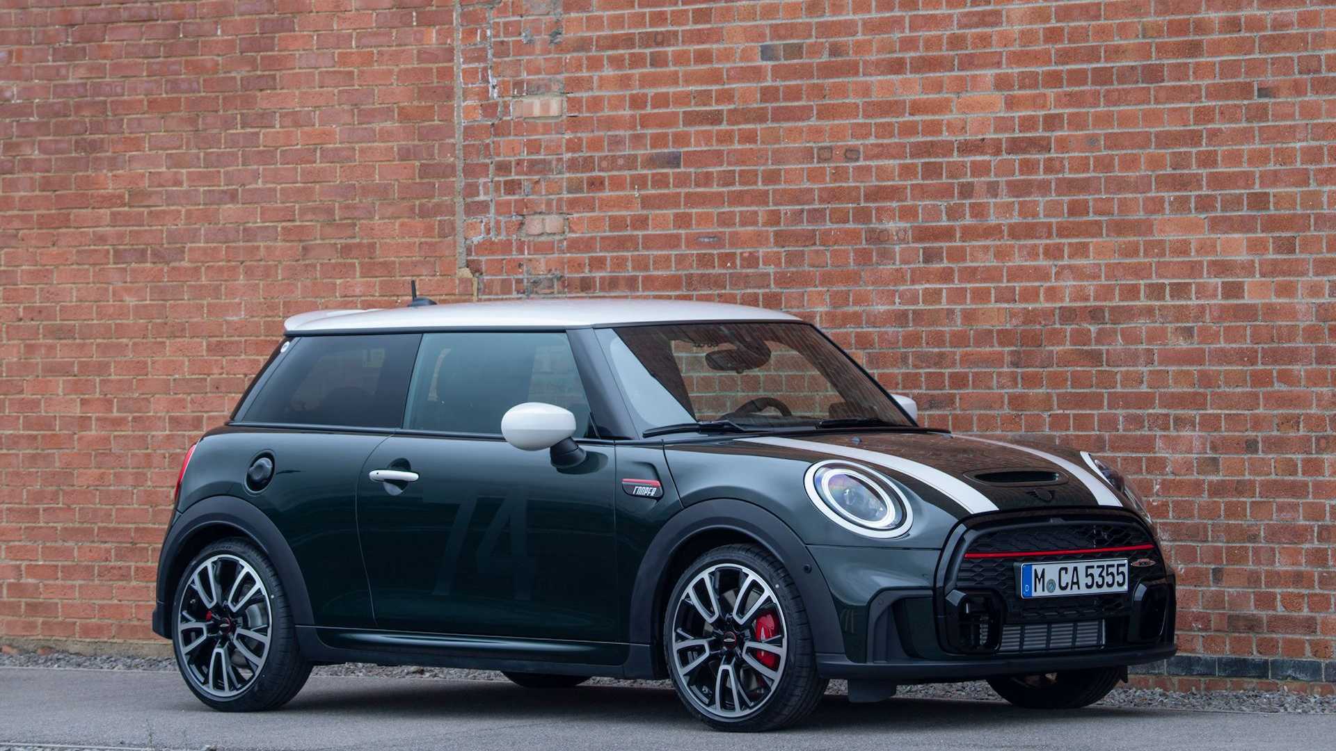 现推出740辆anniversary edition限量版车型,包括了mini cooper,mini