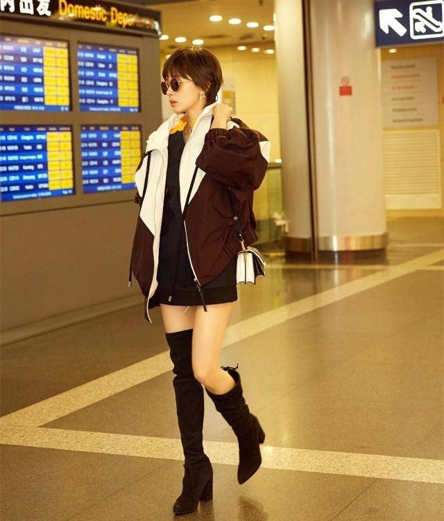 毛衣|短靴最终还是被“它”代替！时髦又显腿长，小个子必备，谁穿谁美