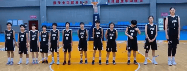 少女14岁身高超姚明!她会为中国女篮带来什么?