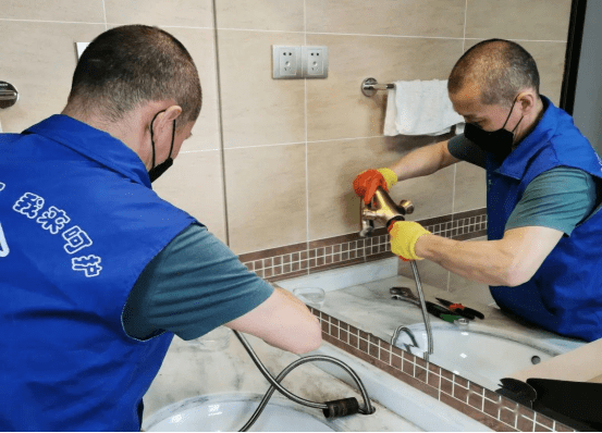 以平凡创不凡荣盛物业五心服务提升业主幸福感