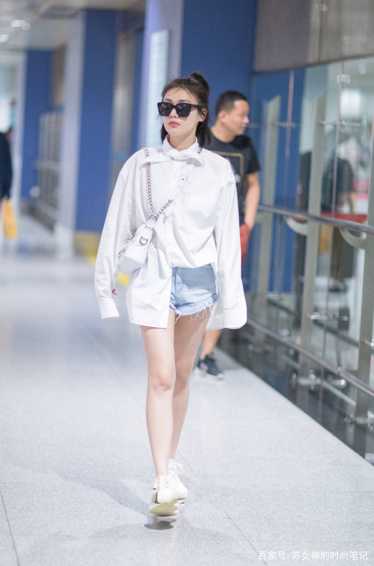 雷区|见过世面的女人，都不会穿这3件上衣，另外4件更时髦，谁穿谁好看