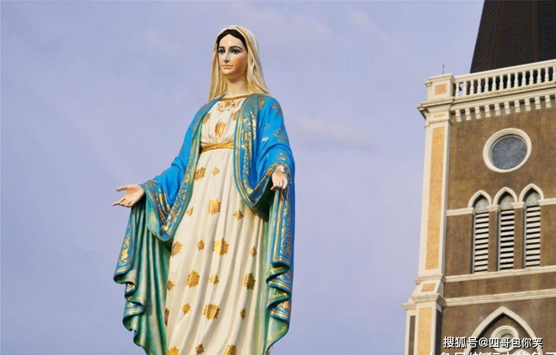 原创世界上唯一镶嵌宝石的圣母像供奉在泰耗资25亿的奢华教堂内