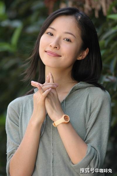 范的|文艺女神江一燕的潮流美图鉴赏，真“不赖”，干练潇洒气场可真足
