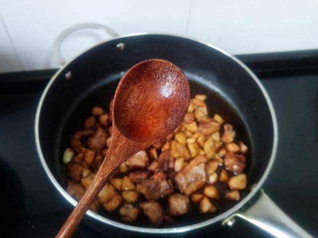 电饭煲|适合上班族的早餐，饭菜一锅出，鲜香诱人，来上一碗，暖身又抗饿