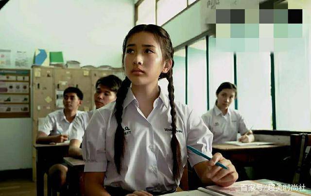身材|陈冲女儿近照曝光，圆润身材差老妈太多，还被谭卓说长太壮？