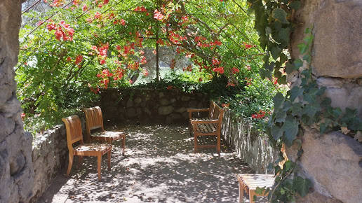 鹿跃酒庄美国最著名的酒庄之一