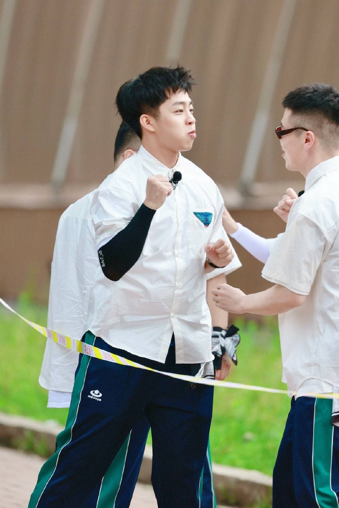 九龙|“德云社不要长得太好看的！”这些老爷们长得不好看？别人咋活？