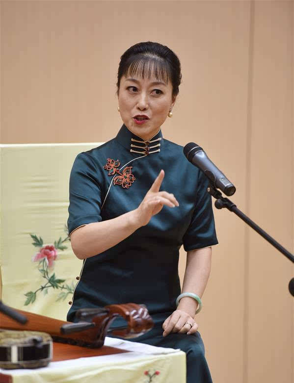 采用的|哪种戏剧是必能看到旗袍魅影的？