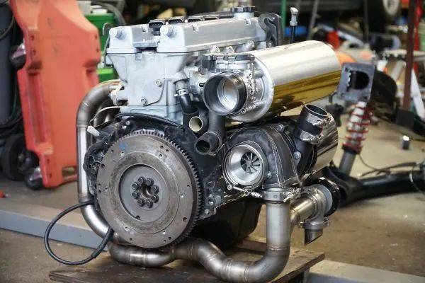 奔驰smart身上放入ae86的发动机这是要多疯狂