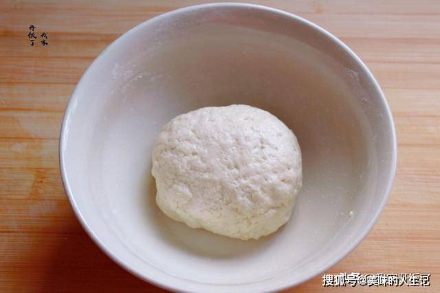 因为|老公早餐就馋这卷饼，一分钟就烙好，荤素可搭配，卷啥都好吃