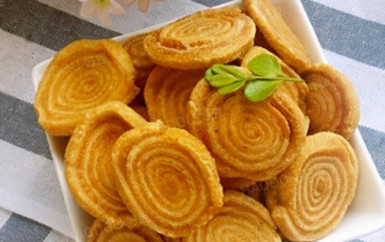家长|孩子胃里发现一团“脏物”，父母眼中“好”零食，制作环境脏乱差