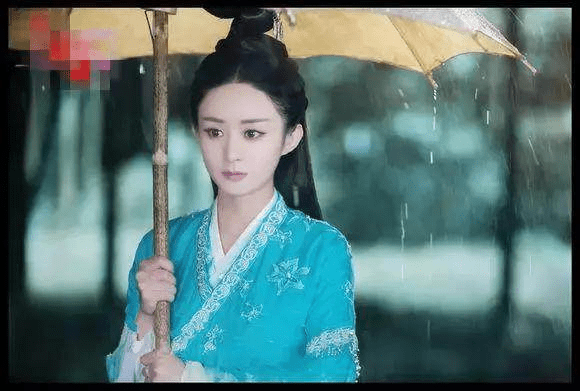 样子|女星古装撑伞造型绝了！赵丽颖风格百变、杨紫清冷，热巴让人心疼！