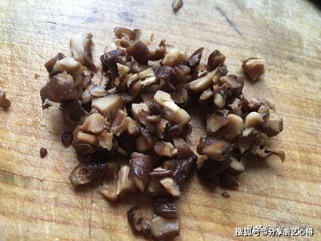 包子|天冷了早餐不用早起，15分钟搞定，好吃又耐饿，比包子馒头还香