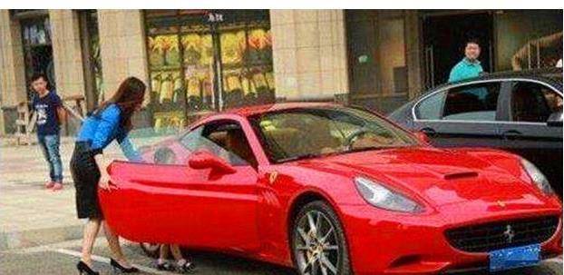 女士|攀比从幼儿园开始，5岁孩子告诉妈妈：朋友每天坐奔驰