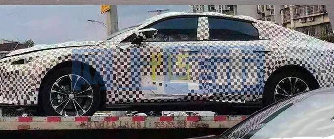 其中的c281便是长安uni序列首款轿车的代号