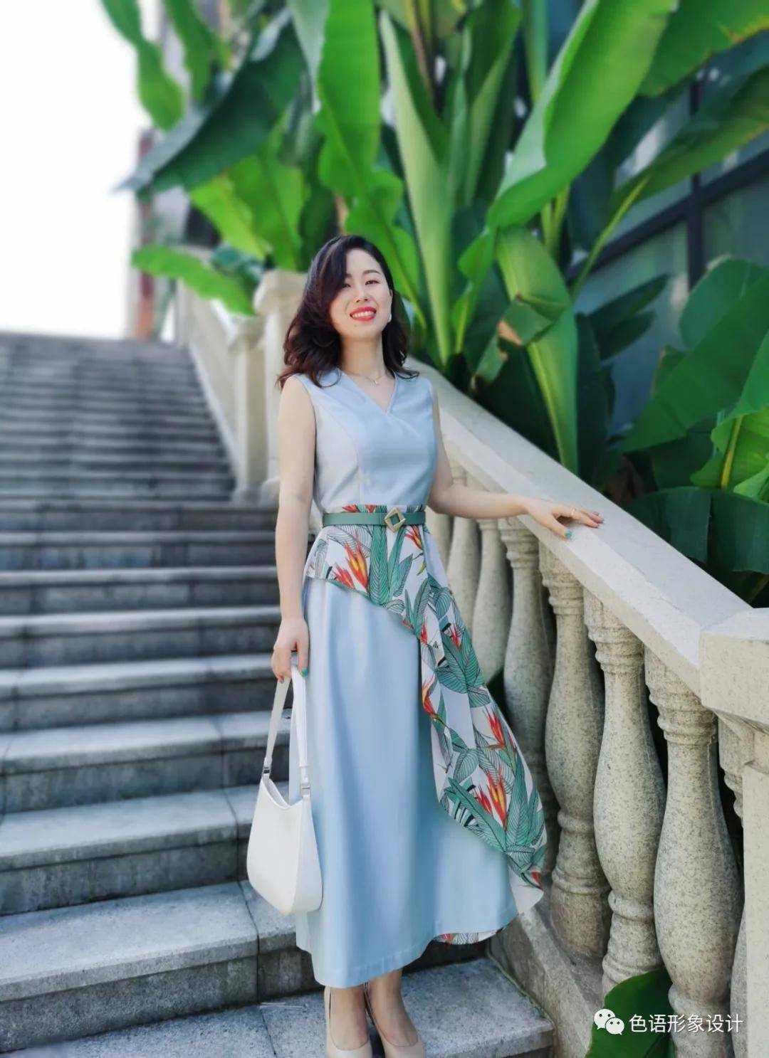 视觉|连衣裙不会挑? 学会这三招让你美得毫不费力!