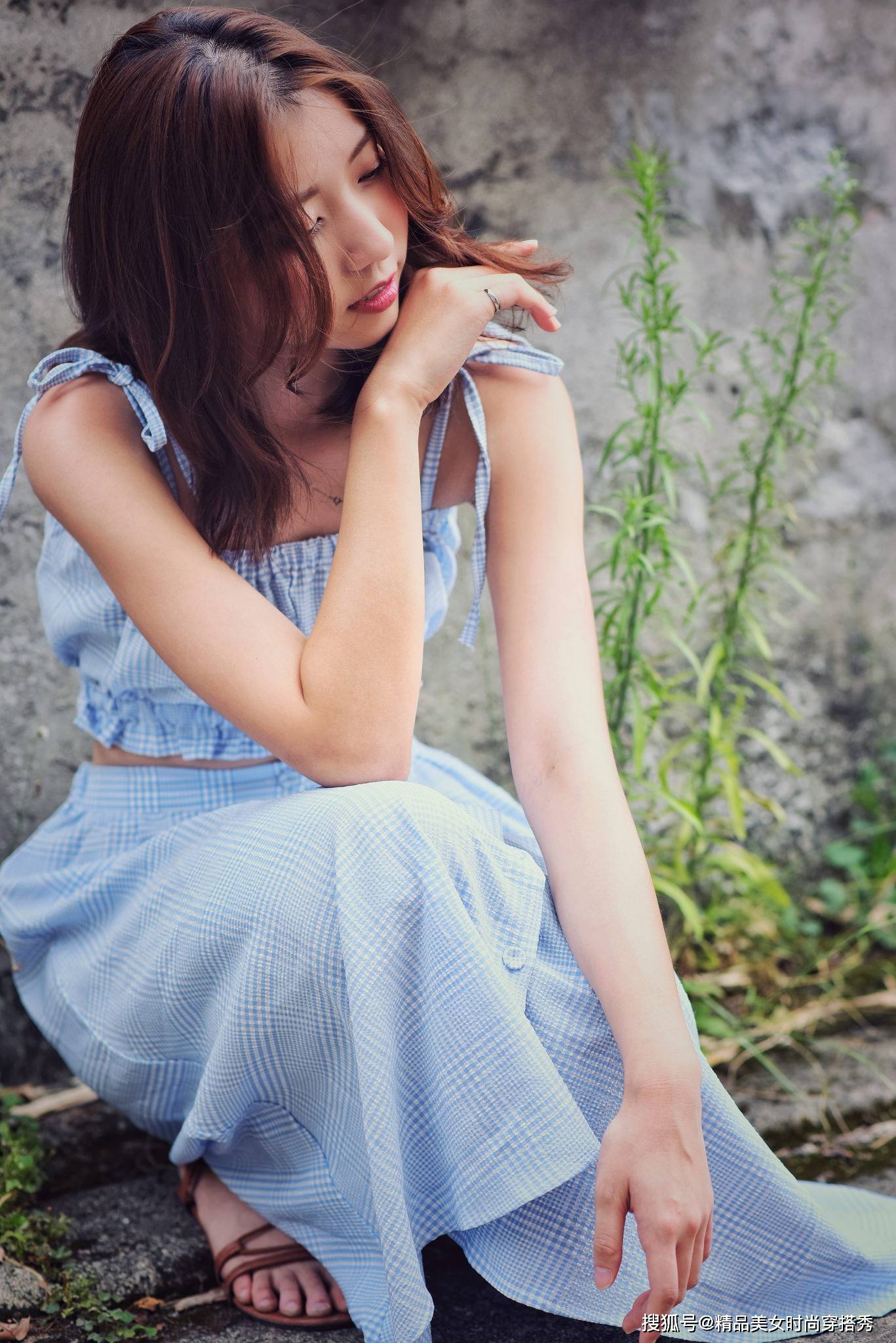 仙女|吊带儿背心儿加直筒裙，让你穿出楚楚动人的极致美