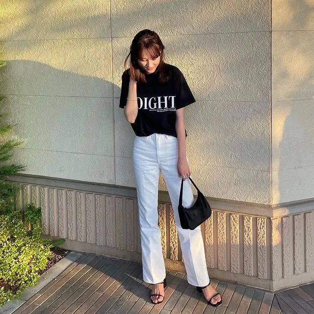 职场|我也想和她一样整个夏天都穿T恤 | 博主推荐
