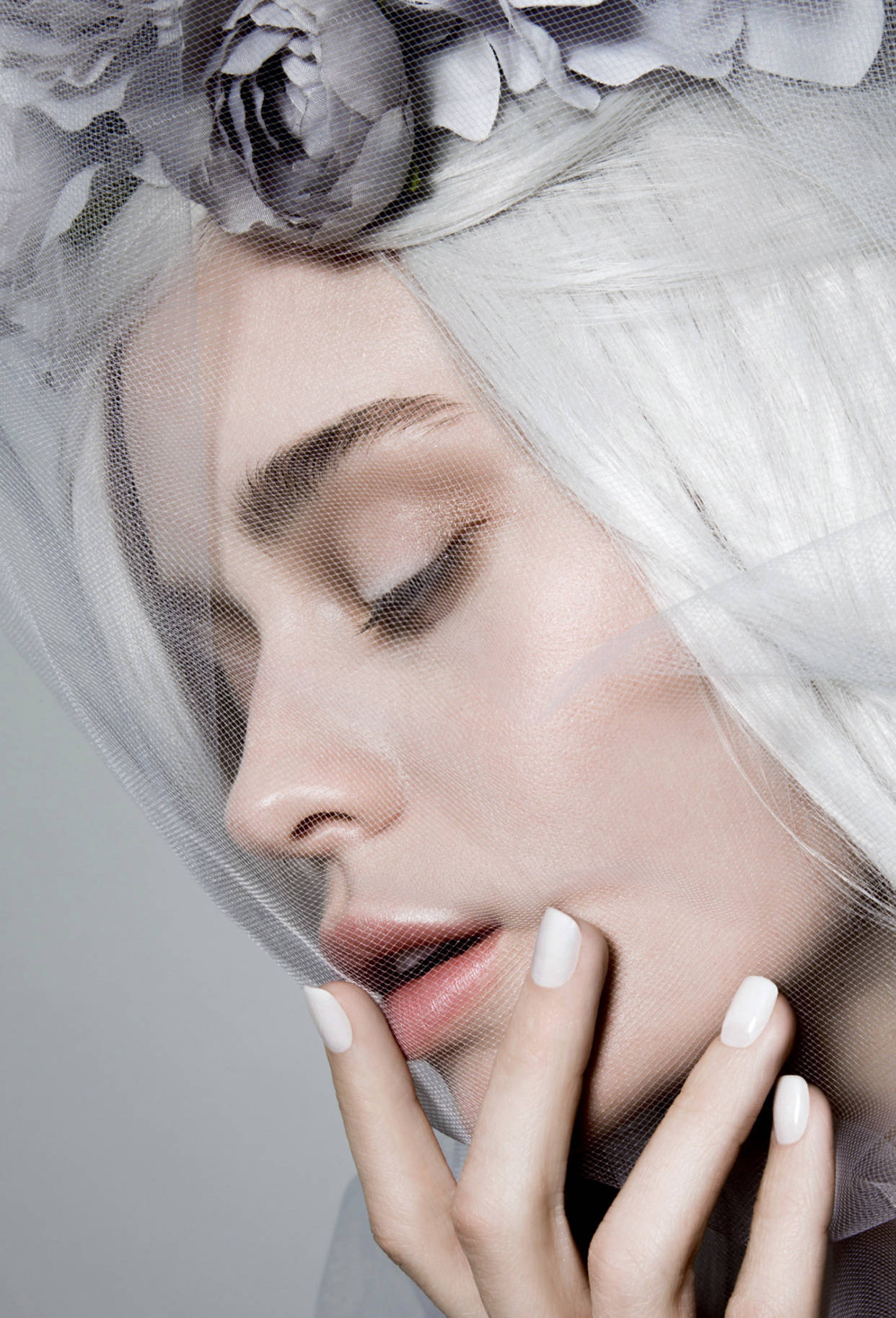 有美女的广告大片儿