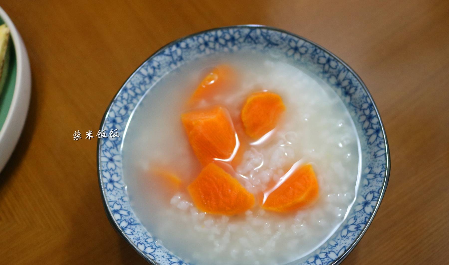 热油|晒晒一家三口的早餐，简单好做，美味丰盛，家人太喜欢了