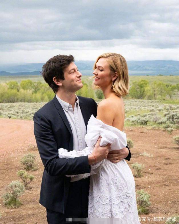 萨尔玛|小KK第二场婚礼大玩西部牛仔风，水果姐出席，邓文迪居然也在？