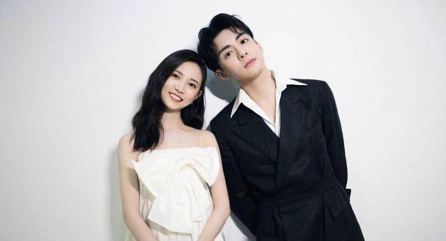 演技|《镜双城》杀青了，曾被预测会大火的陈钰琪，她的作品都扑了