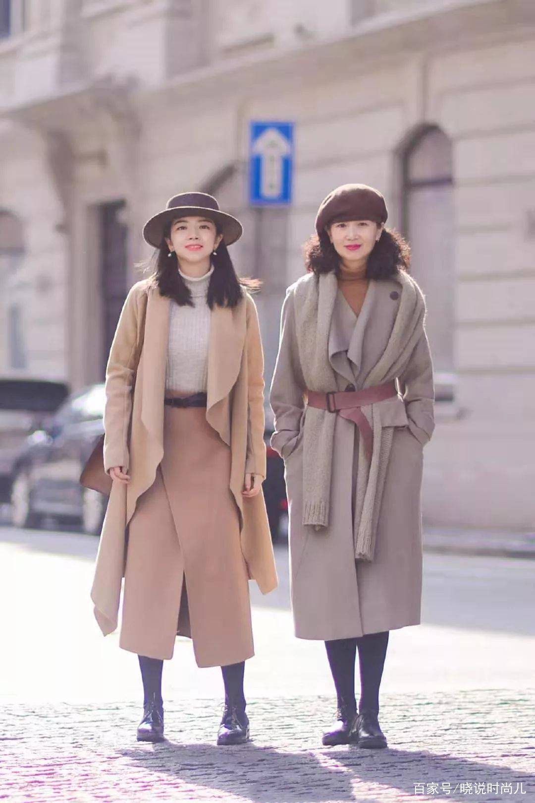 大衣|这对“神仙母女”的大衣搭配太美,50岁妈妈初冬照着穿,气质爆棚