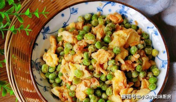 儿童学做简单的饭菜 636c6a54423647c69bcef3c26c2edf3c.jpeg