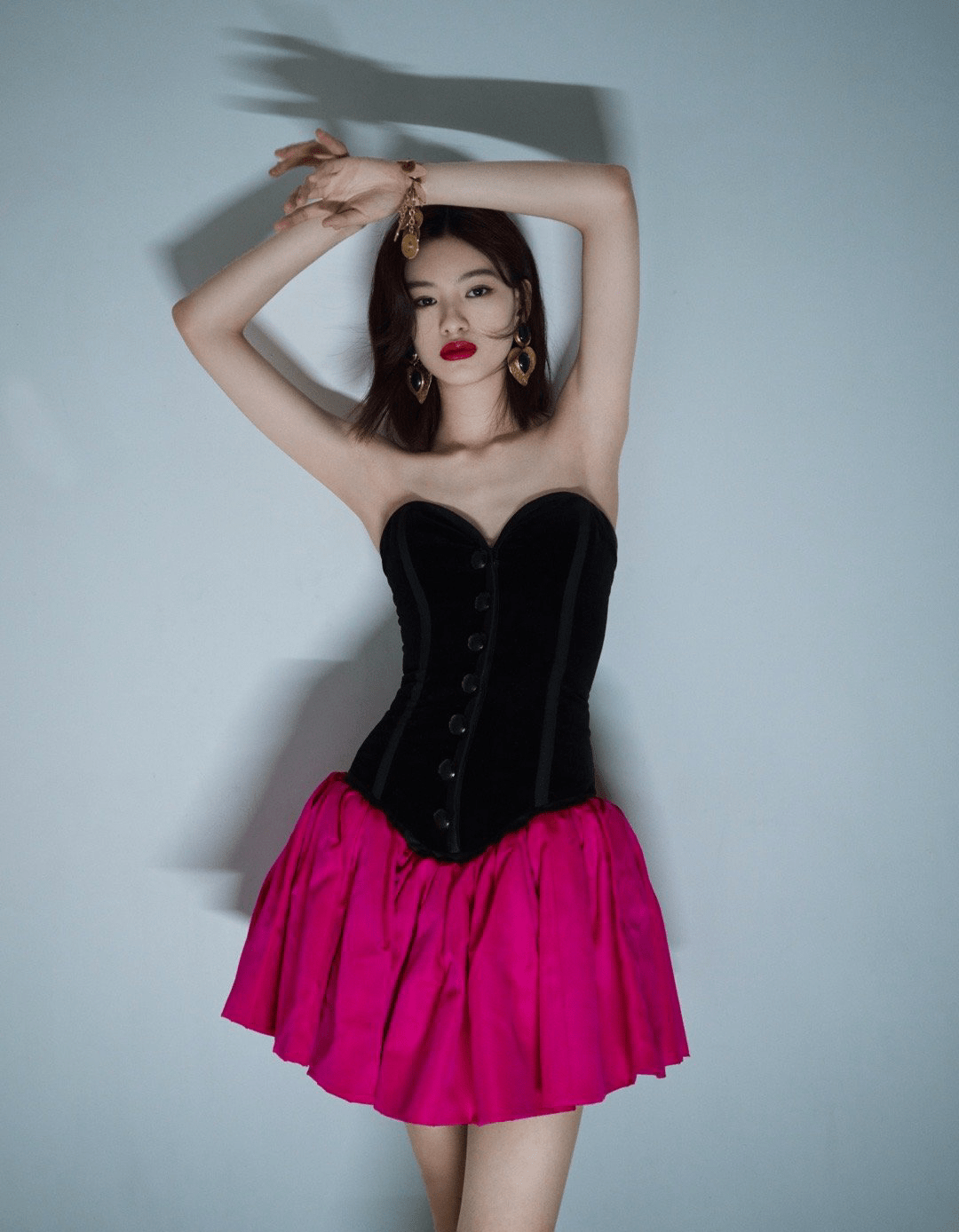 香港|过时单品反成为时髦标签?上世纪的复古港风,如今竟让女星都沦陷