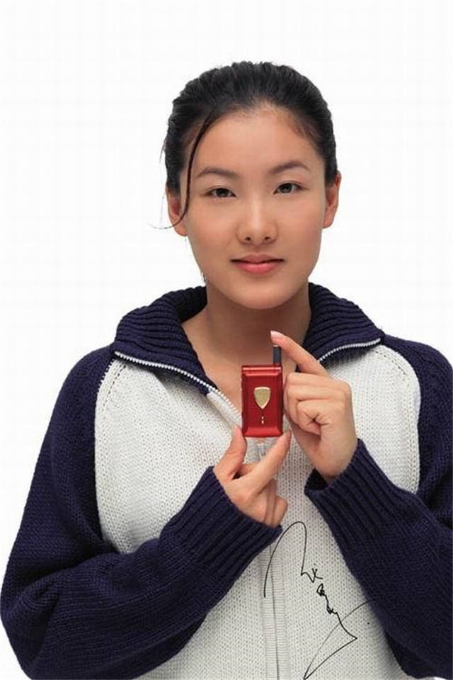 原创12岁拿下世界冠军22岁拿下奥运四金后退役伏明霞如今怎样