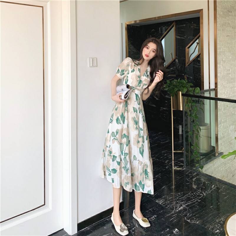 因为|技法粗腿消失术，学会这样穿搭再也不用担心不够美了