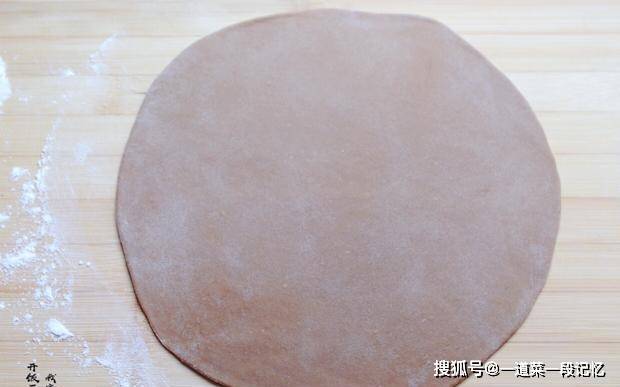 面团|馋哭隔壁小孩的零食，卷一卷，嘎嘣脆，做一次吃一周，不用花钱买