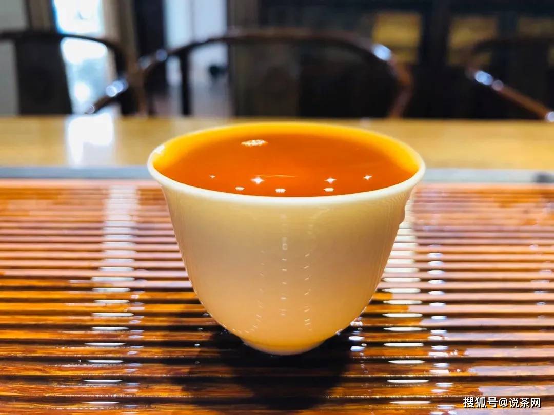 物质|第一泡茶究竟能不能喝？