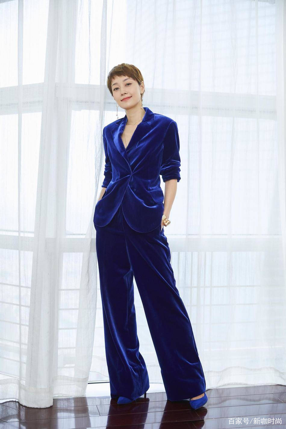 马伊琍|强强联手就是不一般!马伊琍袁泉合体拍大片,演绎知性知性魅力