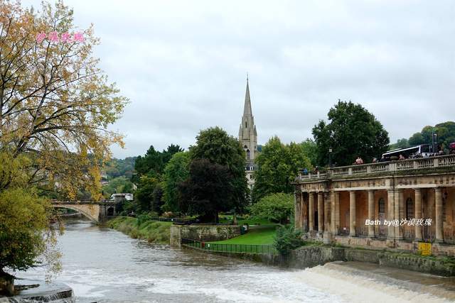 英国最优雅的城市，名字却是“洗澡”，因温泉入选世界文化遗产