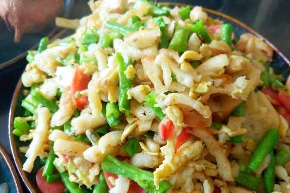 压力锅|二胎妈妈每天早起做不重样早餐,有馍有菜还有汤,接地气还健康