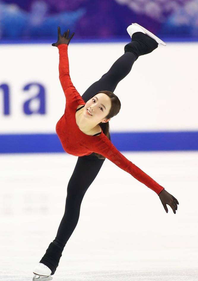 仙女|日本花样女神本田真凛，天使颜值魔鬼身材，穿短裙子自带仙女范