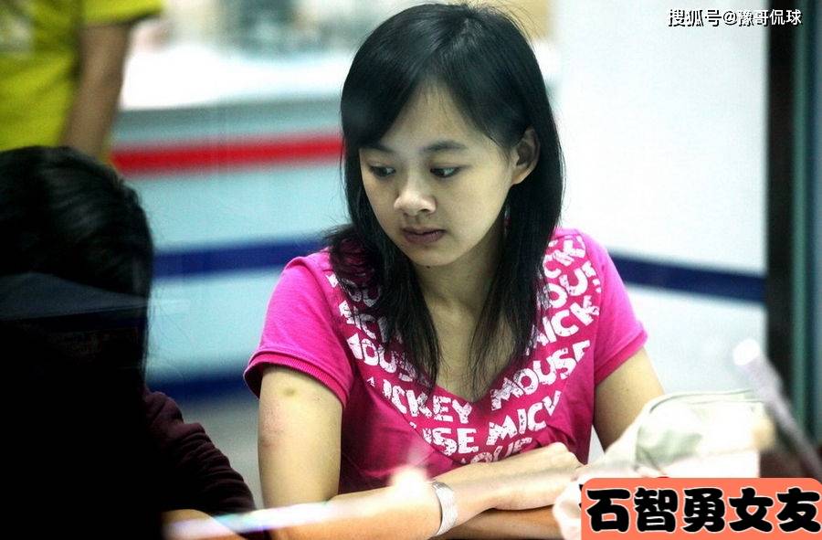 中国大力士不给裁判黑哨机会!无惧日美使绊子,石智勇霸气秀恩爱