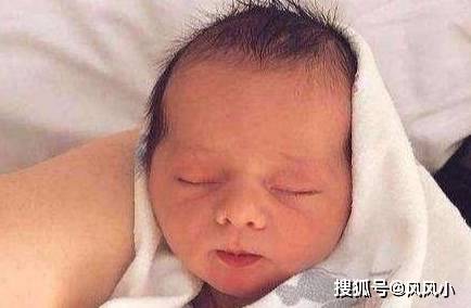 怎么样才能长得像妈妈 a5fb7303a6204bb98b85c8d8ceb9b5f8.jpeg