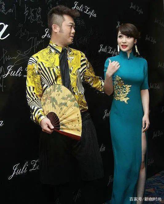 鲜明风格|柳岩罕见穿旗袍,勾勒完美曲线,这才能叫“3D”身材