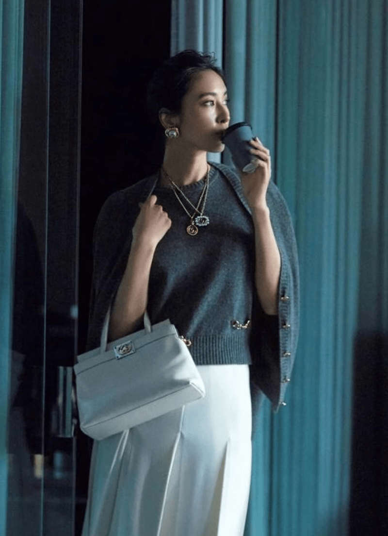 配饰|女人40后会穿很重要,记住这4个打造优雅的小细节,美得很高级