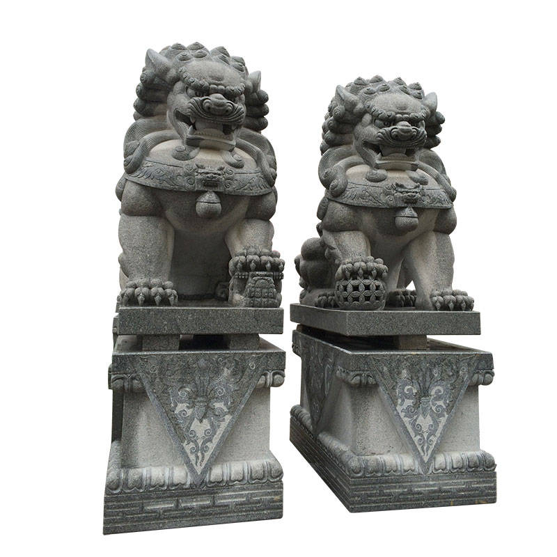 门口摆放的石雕狮子越大越好