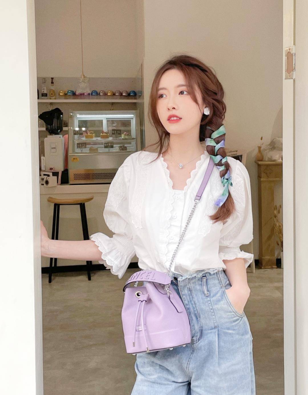 视觉|别再穿一身黑了!今夏爆火的“初恋色”简直美哭!